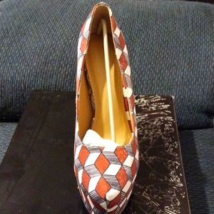 Brand new Brown, black, and white heels